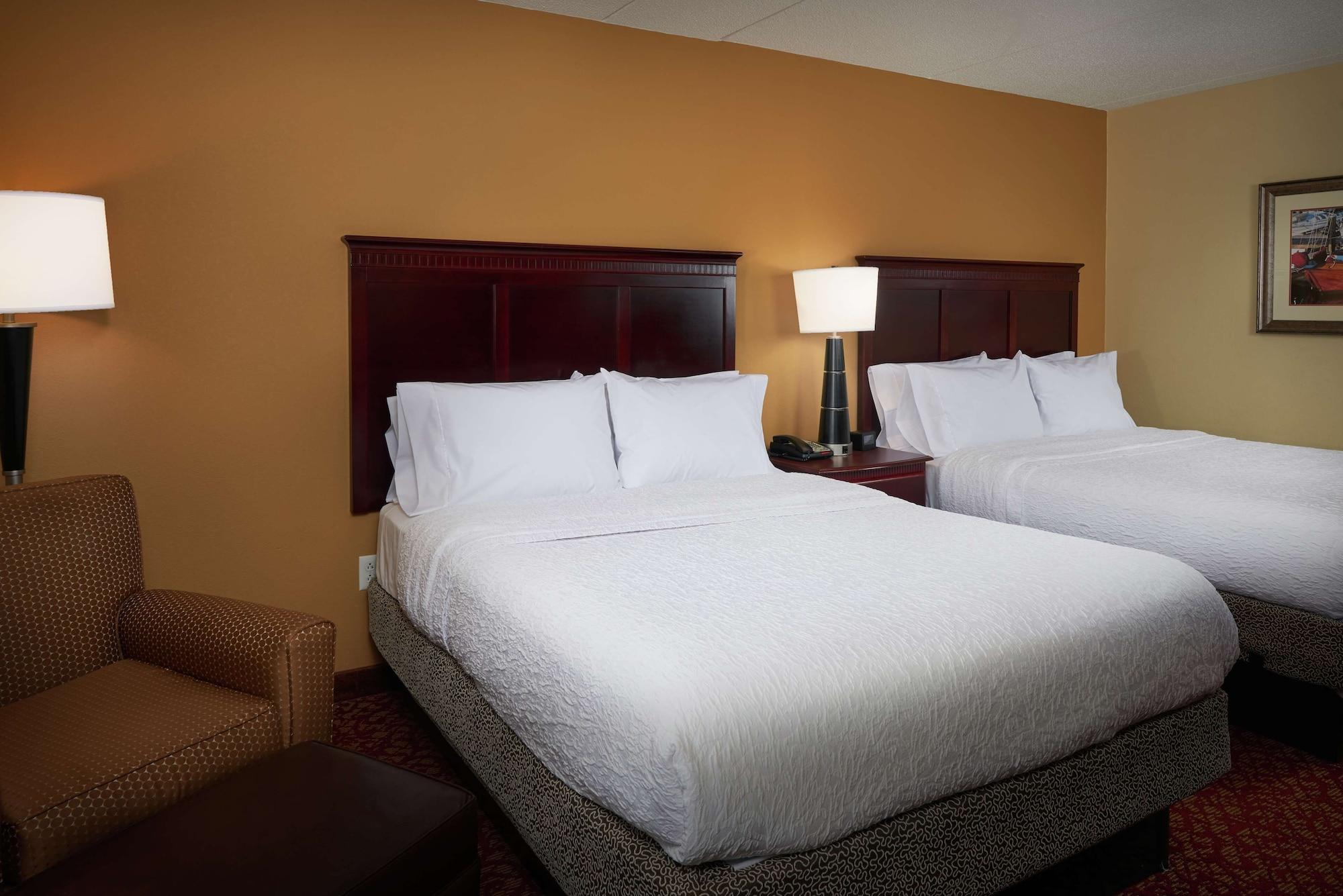 Hampton Inn Newport News-Yorktown Exteriör bild