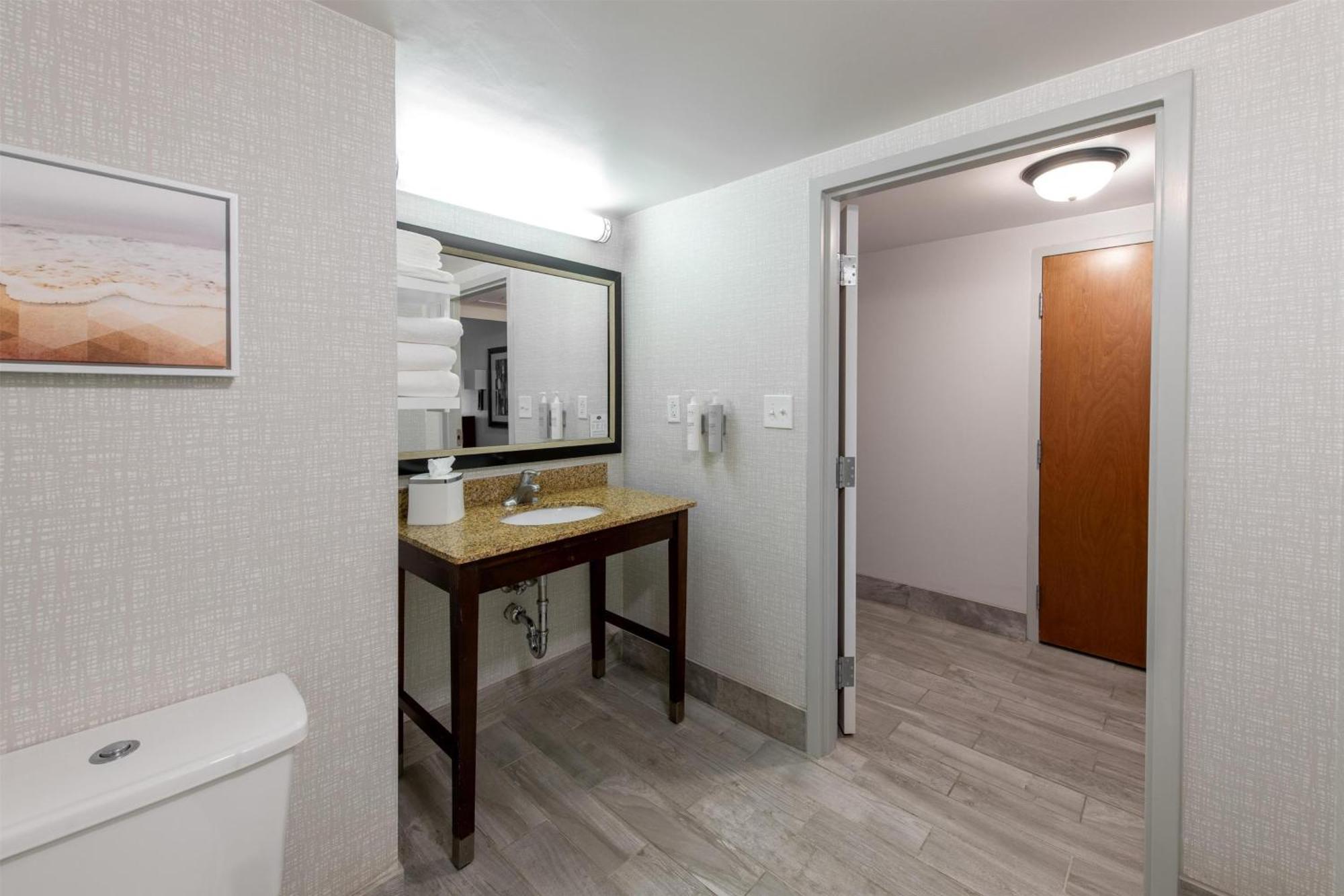 Hampton Inn Newport News-Yorktown Exteriör bild